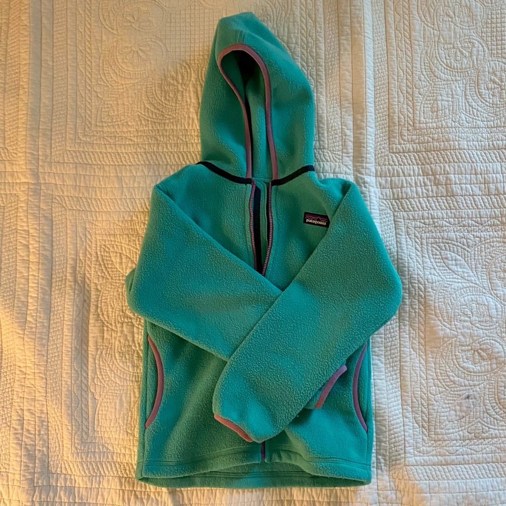 Patagonia Green Fleece with Hood 5T